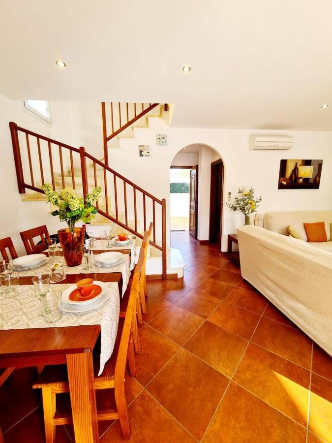 Villa Lorena Sa Caleta Dış mekan fotoğraf
